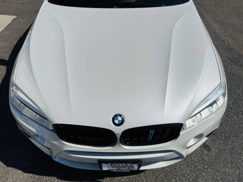 2015 BMW X6 M