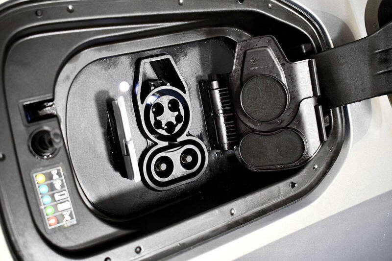 2023 BMW iX xDrive50