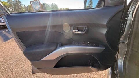 2011 Mitsubishi Outlander SE