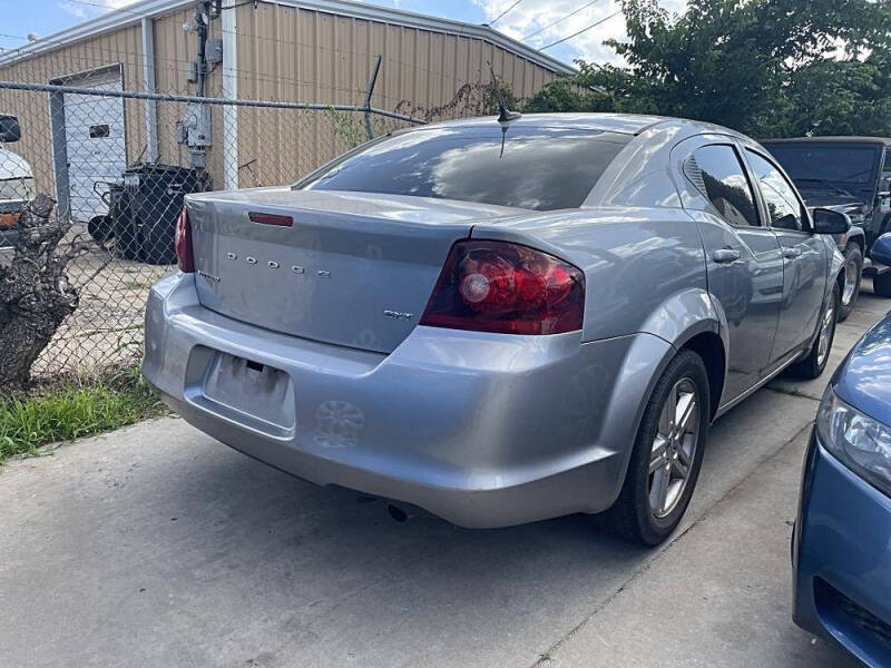 2013 Dodge Avenger SXT