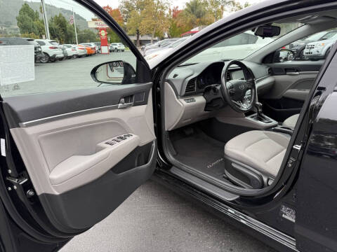 2020 Hyundai Elantra