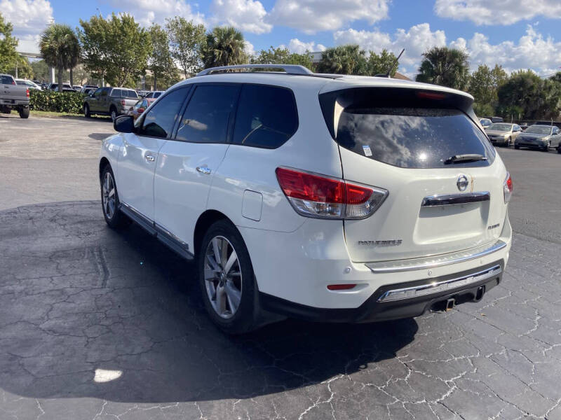 2014 Nissan Pathfinder SL