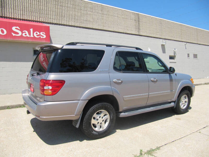 2001 Toyota Sequoia Limited