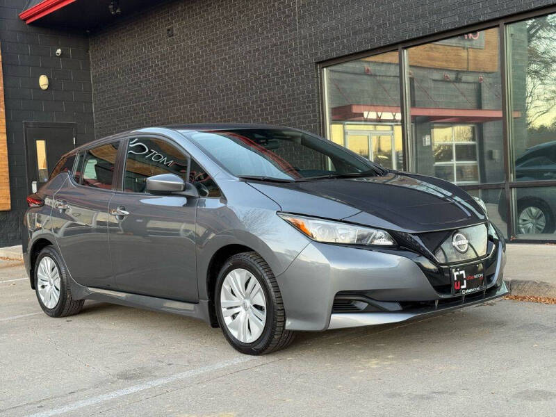 2023 Nissan LEAF S