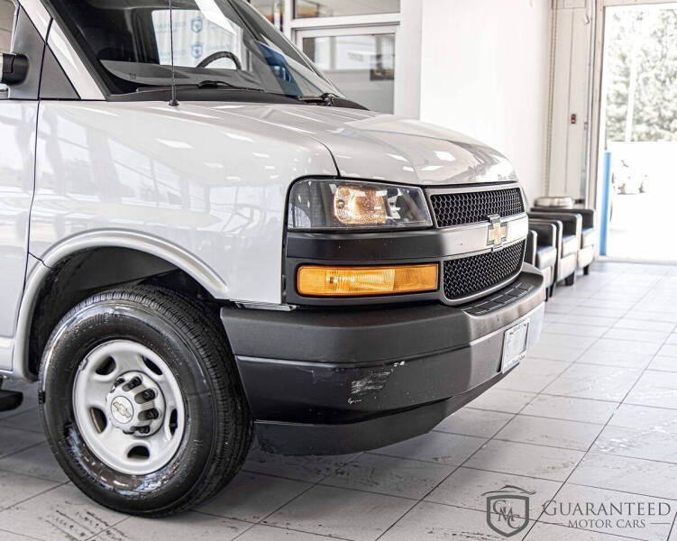 2022 Chevrolet Express 2500
