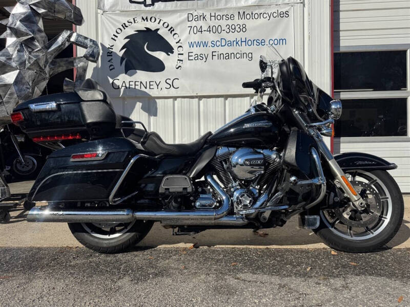 2015 Harley-Davidson FLHTCU103 -