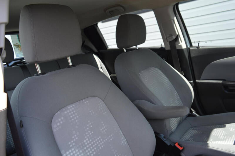 2020 Chevrolet Sonic LT