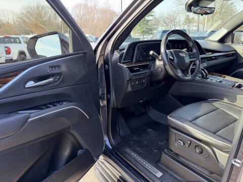 2022 Cadillac Escalade Premium Luxury