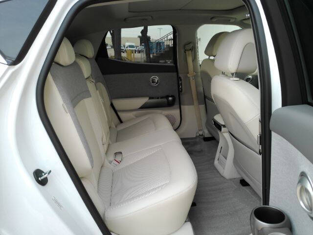 2024 Genesis GV60 Standard