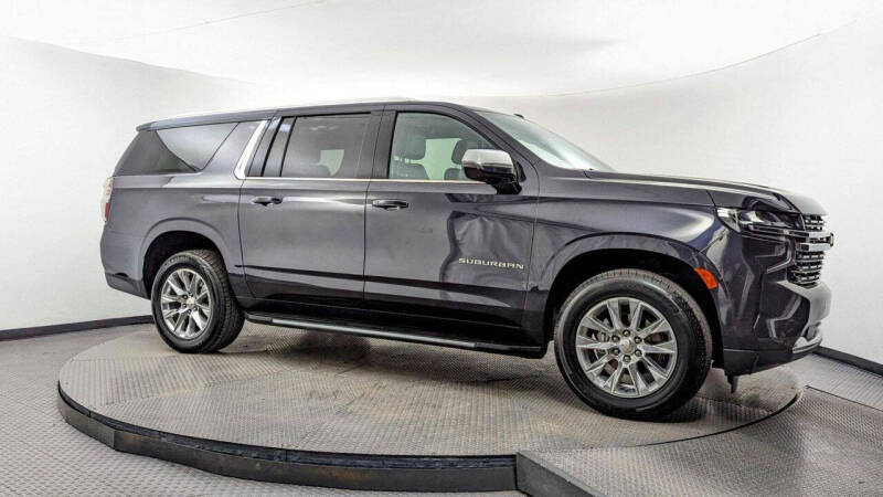 2023 Chevrolet Suburban Premier