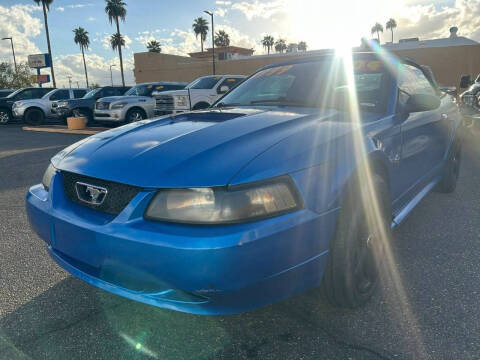 2004 Ford Mustang Deluxe