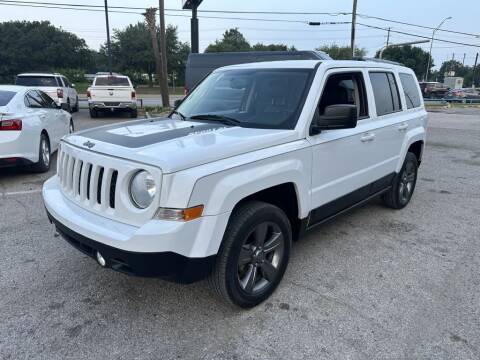 2016 Jeep Patriot for sale at IMD Motors Inc in Garland TX