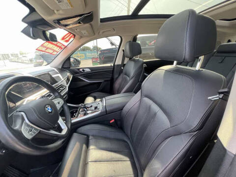 2020 BMW X7 xDrive40i