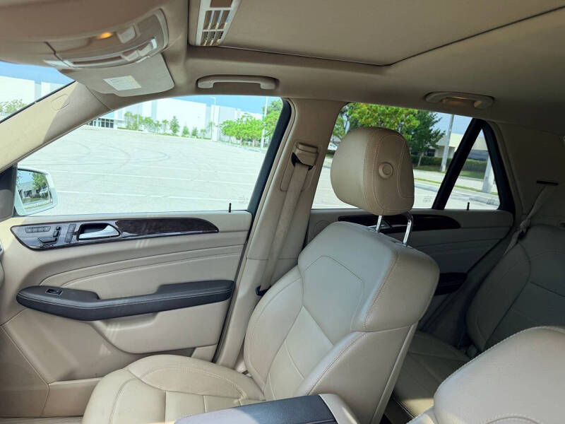 2012 Mercedes-Benz M-Class ML 350 BlueTEC