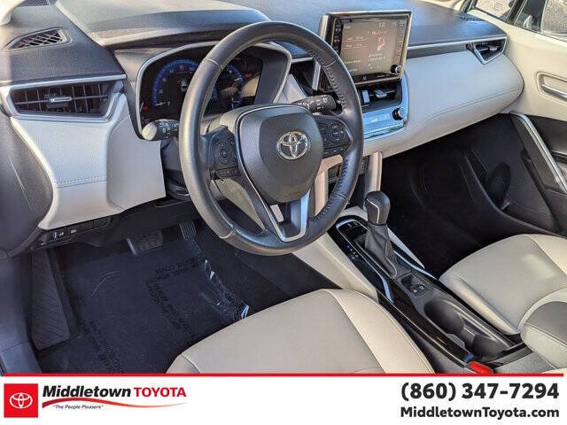 2022 Toyota Corolla Cross XLE