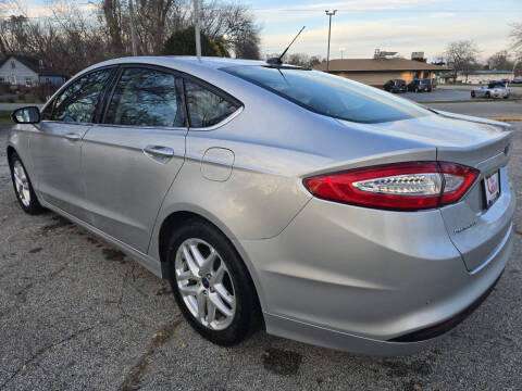 2014 Ford Fusion SE