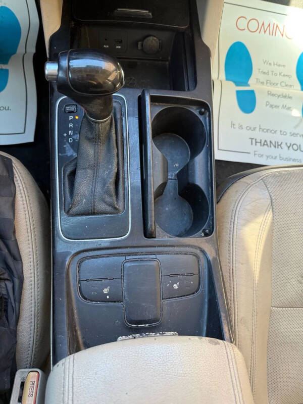 2014 Kia Cadenza Premium