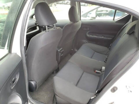 2015 Toyota Prius c Three