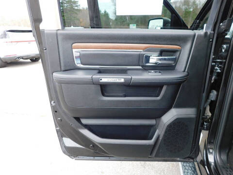 2017 RAM 1500 Laramie