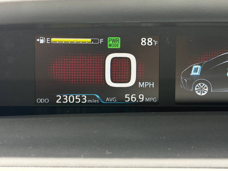 2019 Toyota Prius LE