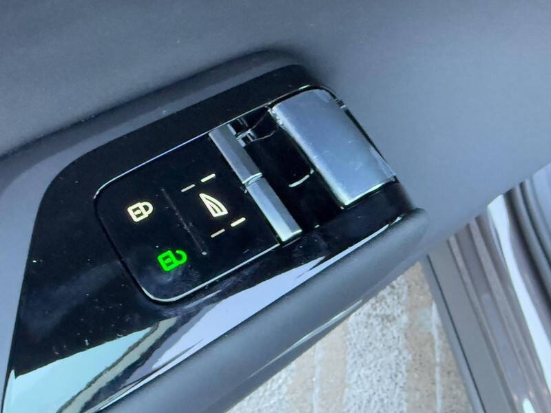 2025 Volvo EX90 Twin Performance Plus 7P