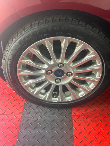 2014 Ford Fiesta Titanium