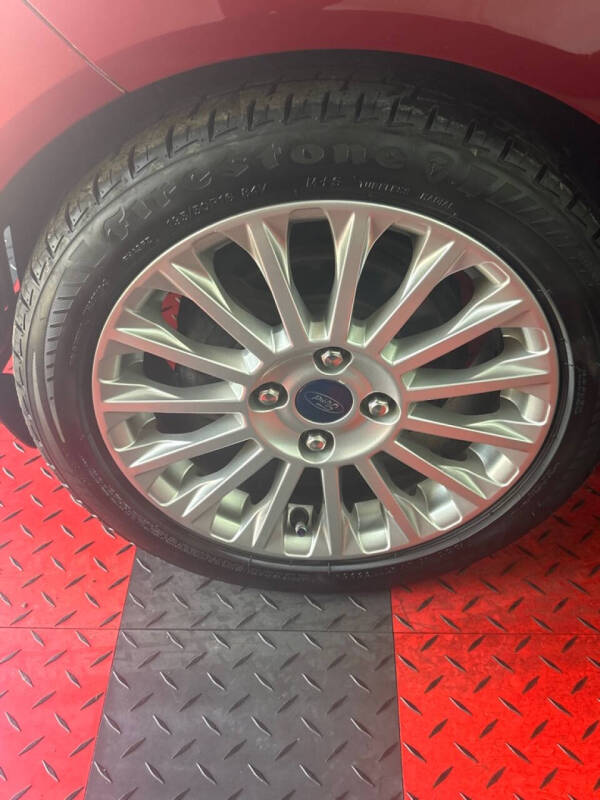 2014 Ford Fiesta Titanium