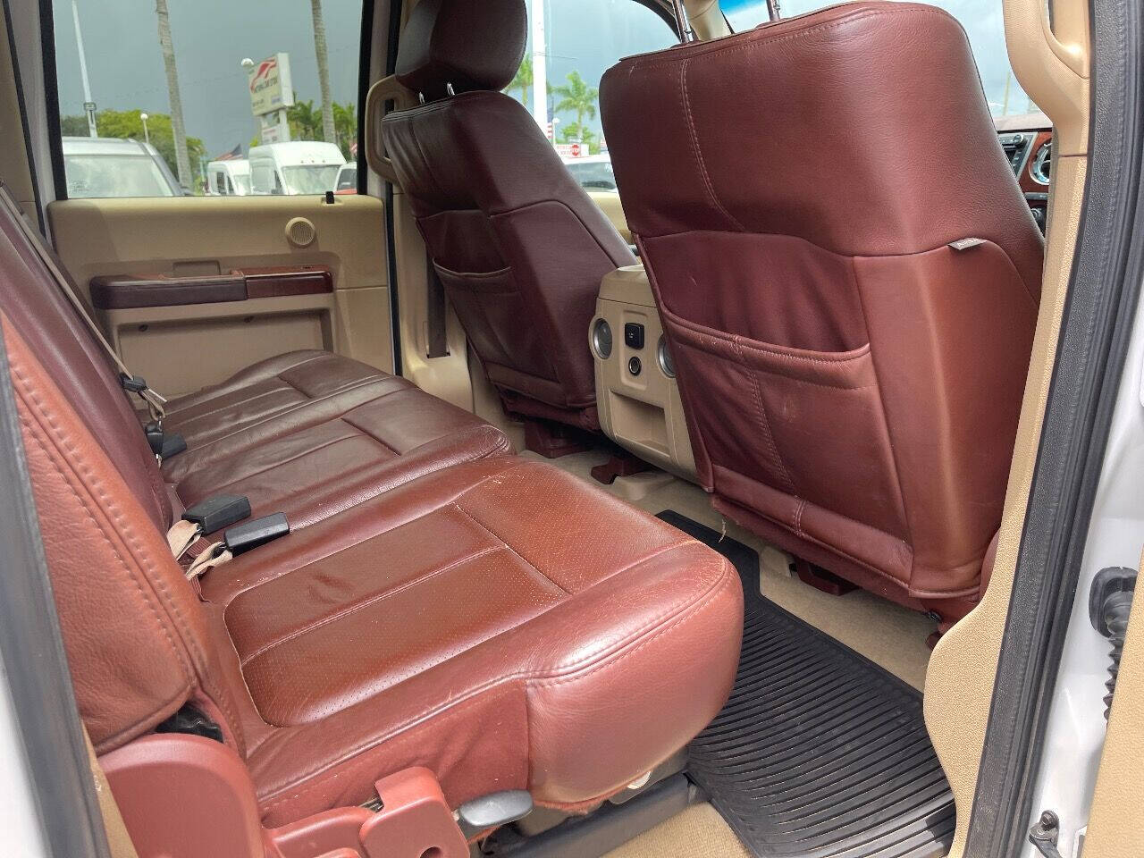2012 FORD F-250 Pickup - $22,900