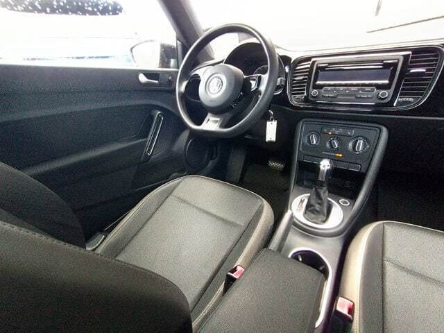 2015 Volkswagen Beetle 1.8T Classic PZEV