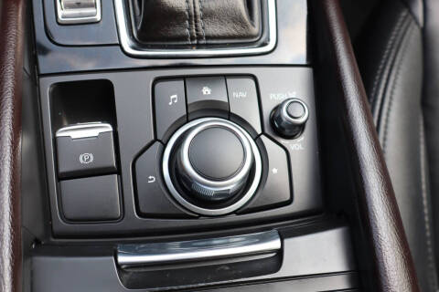 2017 Mazda MAZDA3 Touring