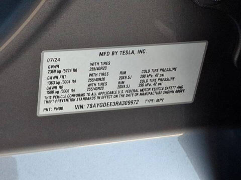 2024 Tesla Model Y Long Range