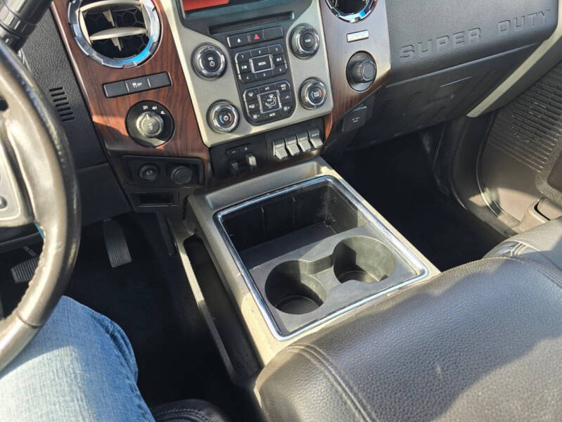 2016 Ford F-350 Super Duty Lariat