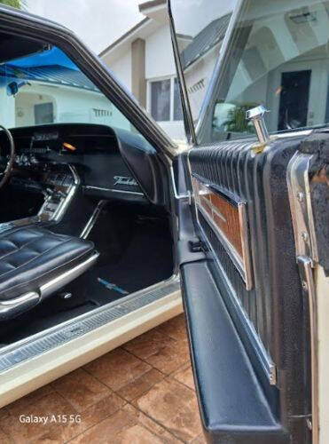 1966 Ford Thunderbird