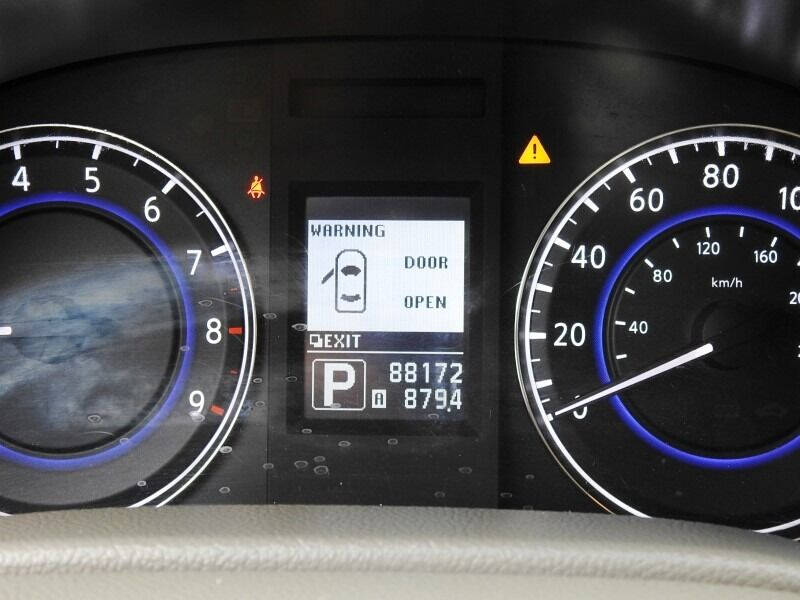 2012 Infiniti G37 Sedan  - $11,900