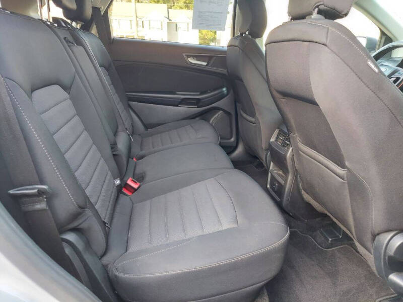 2015 Ford Edge SE