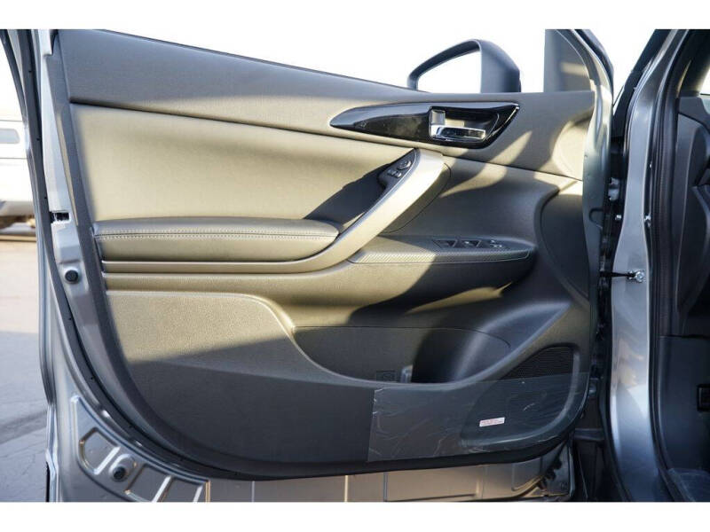 2025 Mitsubishi Eclipse Cross Black Edition