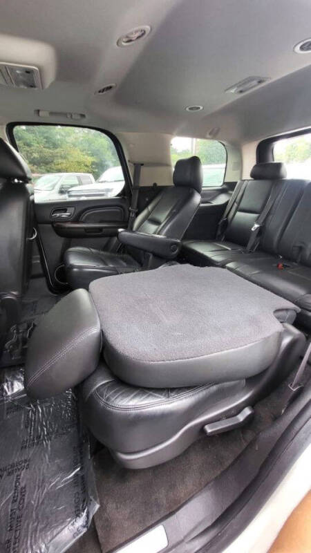 2013 Cadillac Escalade Luxury