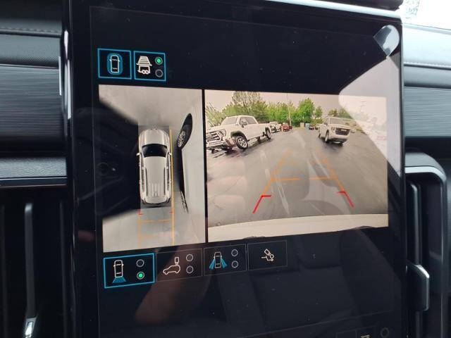 2026 GMC Acadia AT4 - Photo 18