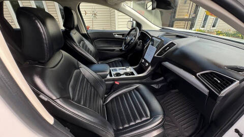 2021 Ford Edge SEL