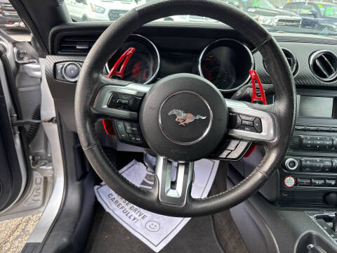 2015 Ford Mustang V6