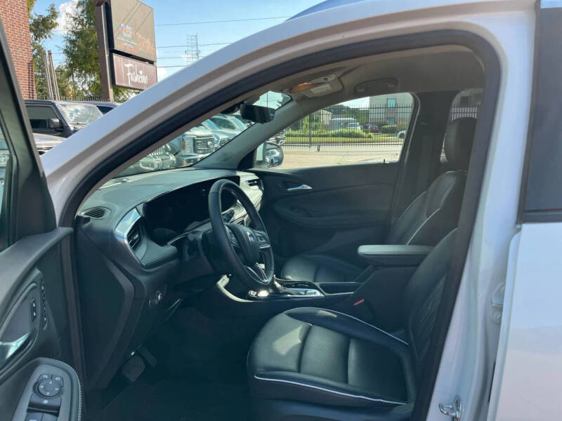 2025 Buick Encore GX Avenir