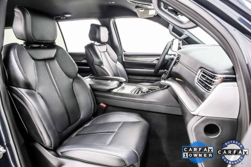 2024 Jeep Wagoneer Series III