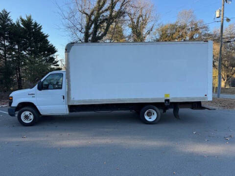 2016 Ford E-Series E-350 SD