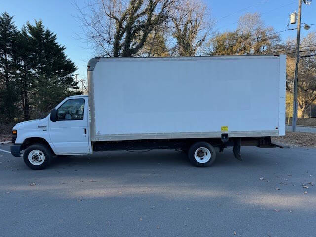 2016 Ford E-Series E-350 SD