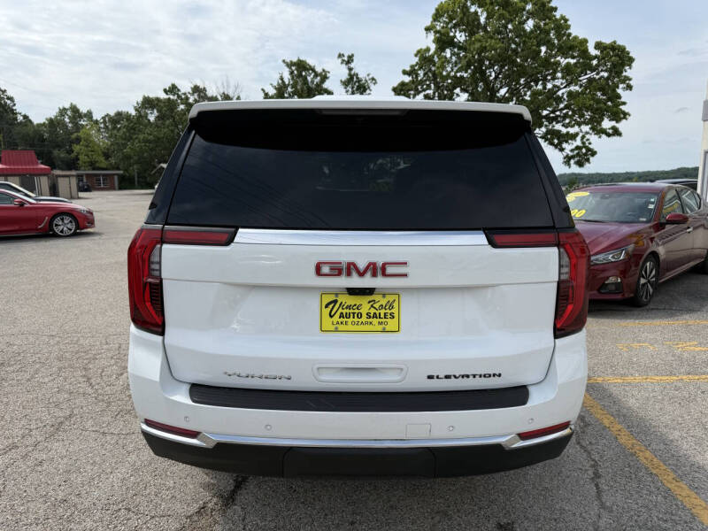 2025 GMC Yukon Elevation