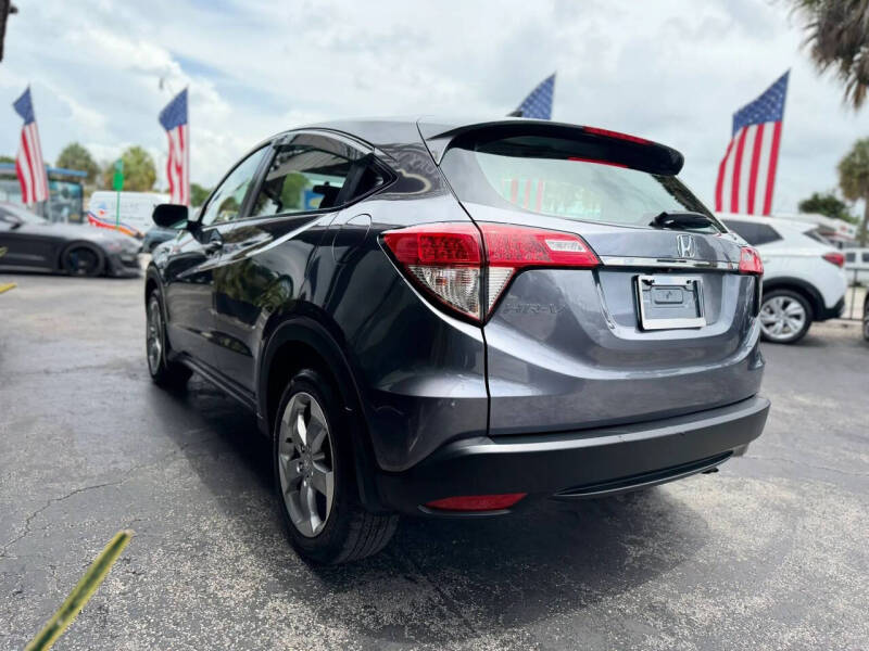2021 Honda HR-V LX