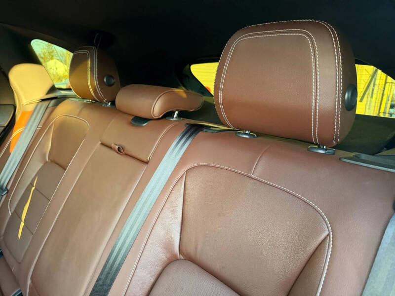 2018 Jaguar F-PACE S