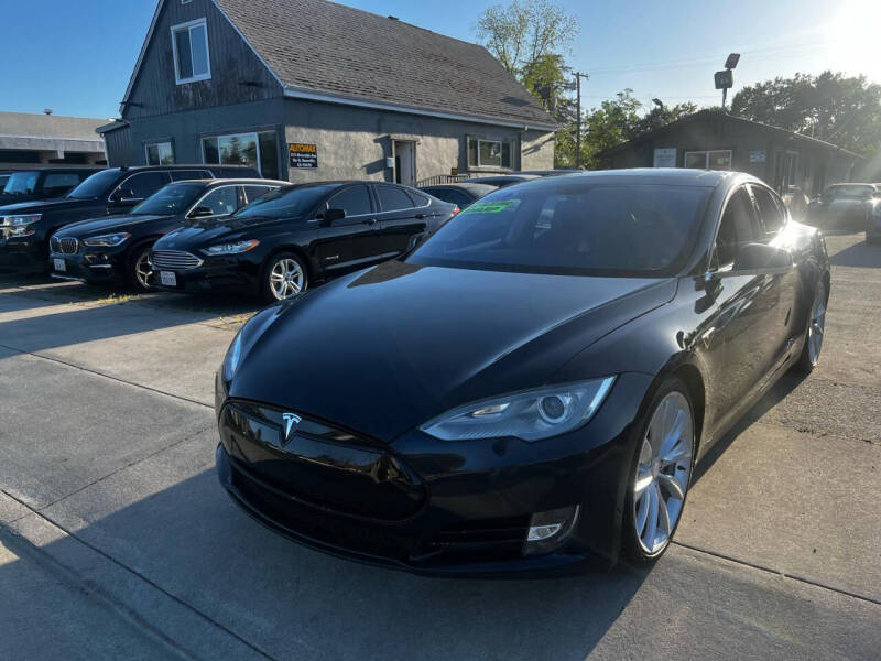 2013 Tesla Model S