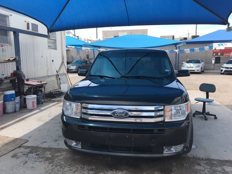 2010 Ford Flex for sale at Autos Montes in Socorro TX