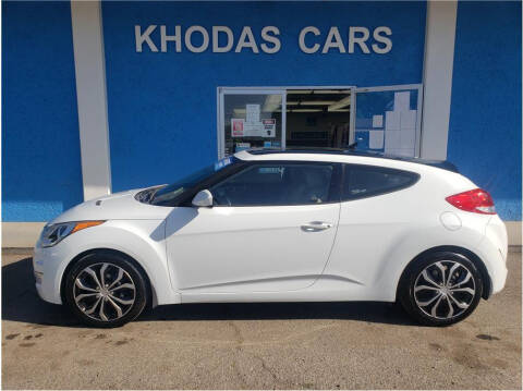 2013 Hyundai Veloster for sale at Khodas Cars in Gilroy CA